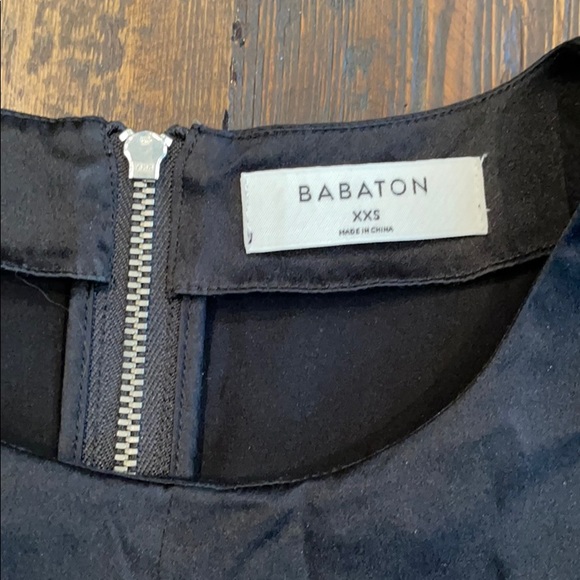 Aritzia Babaton Silk Blouse - Picture 2 of 8